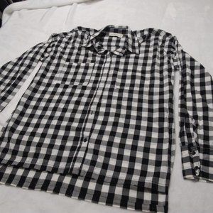 Woman's Abercrombie & Fitch long sleeve checkered shirt size XS
